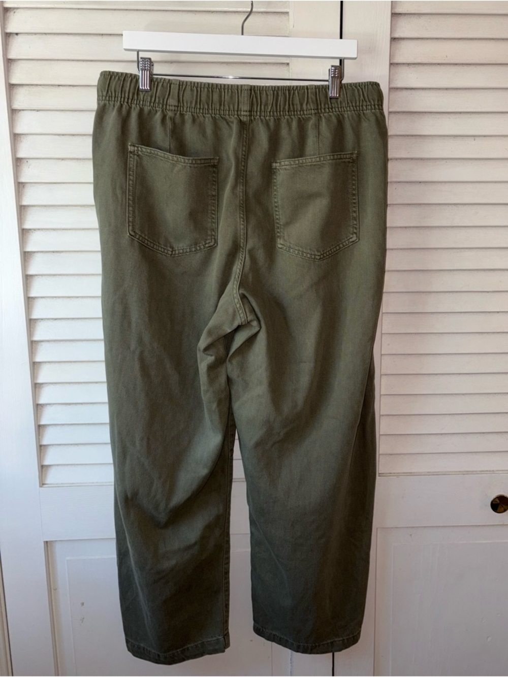 NWT GAP Mid Rise Barrel Jeans Green Pull On Soft Tapered Leg Size L - Picture 4 of 7